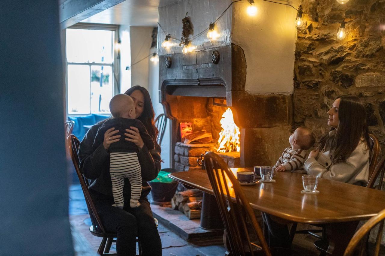 Hotel Royal Oak Pub à Cartmel Extérieur photo